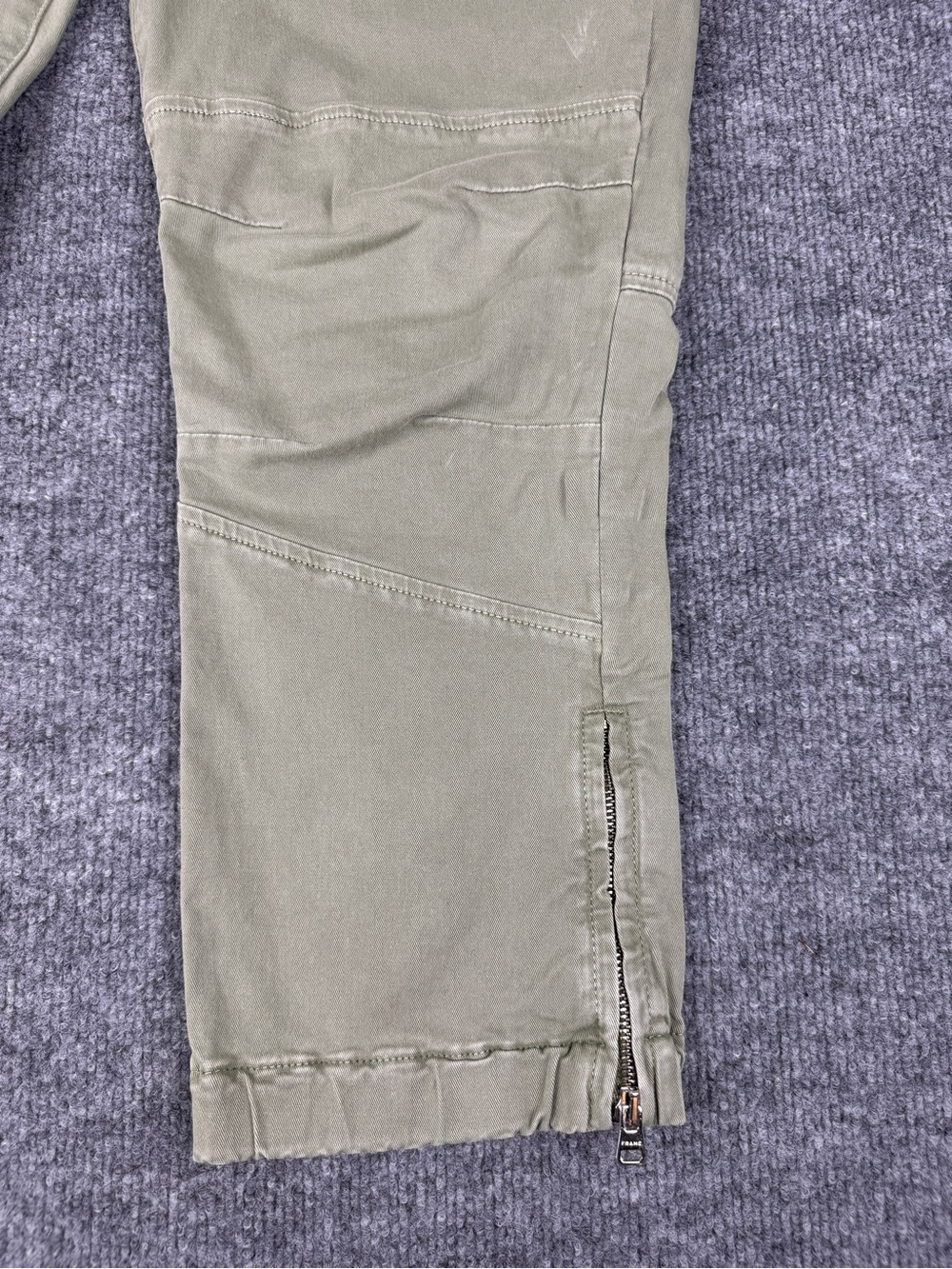 FRAME Banded Hem Moto Pants Washed Aloe Green Crop Utility Pants Size 32 - Picture 10 of 14
